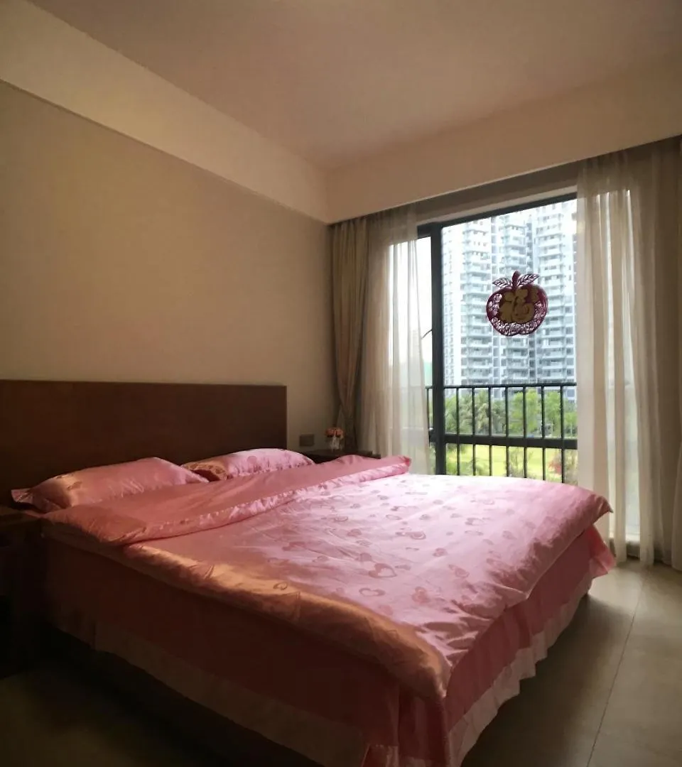 Sanya Linglong Lulushun Hotel 3*,  중국