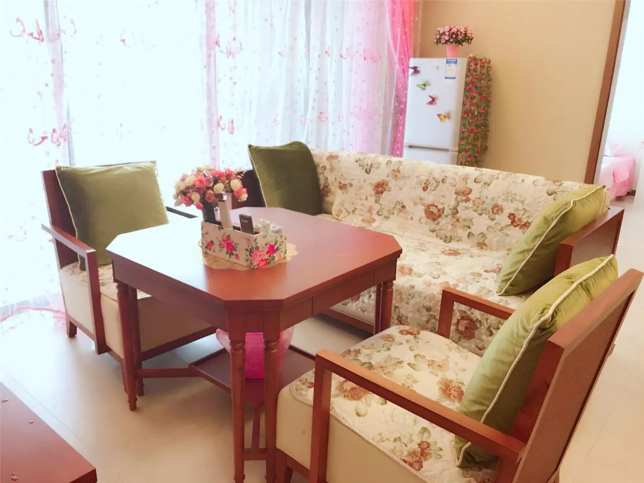 Sanya Linglong Lulushun Hotel