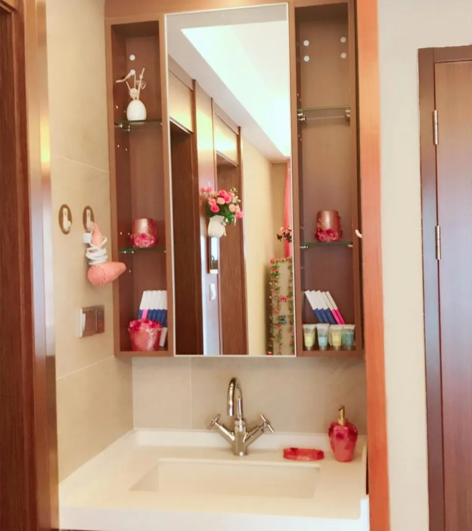 Sanya Linglong Lulushun Hotel