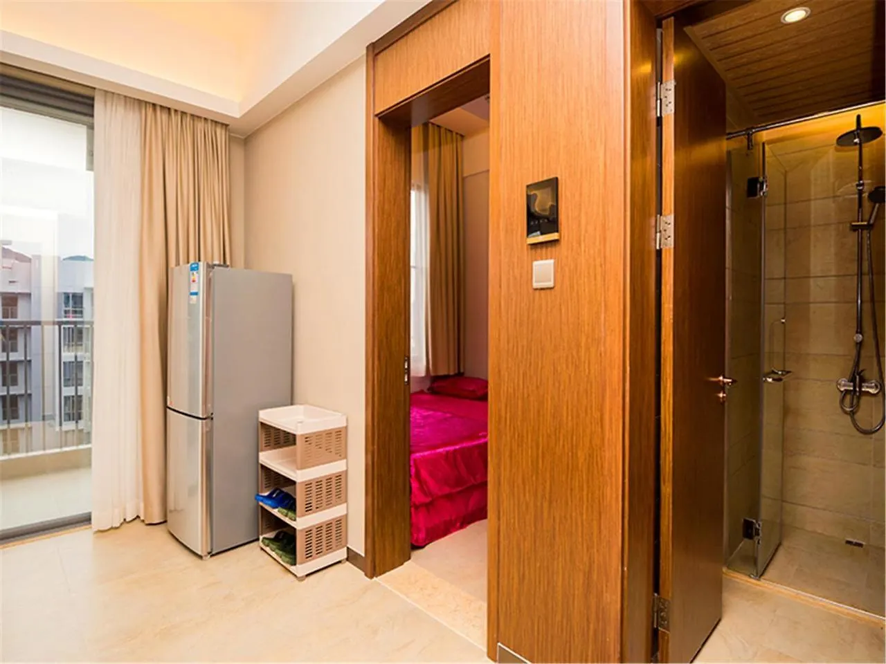 Sanya Linglong Lulushun Hotel
