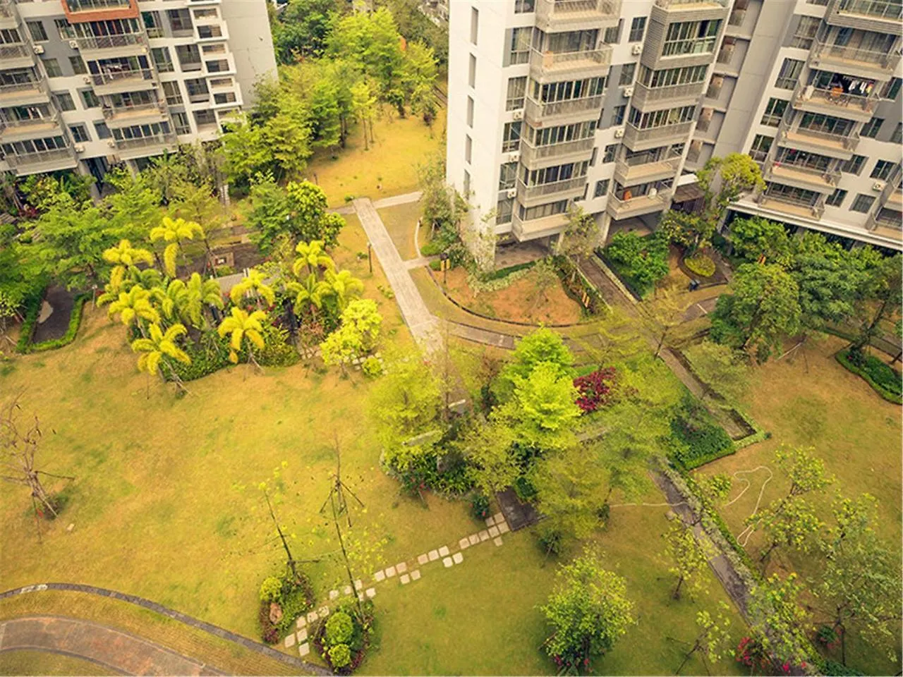 Sanya Linglong Lulushun Hotel